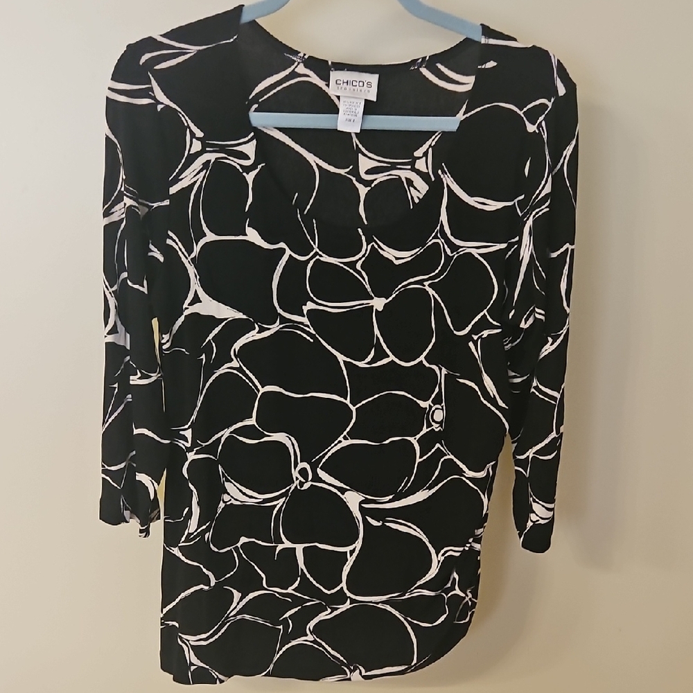 Chico's Black and White Graphic Top
